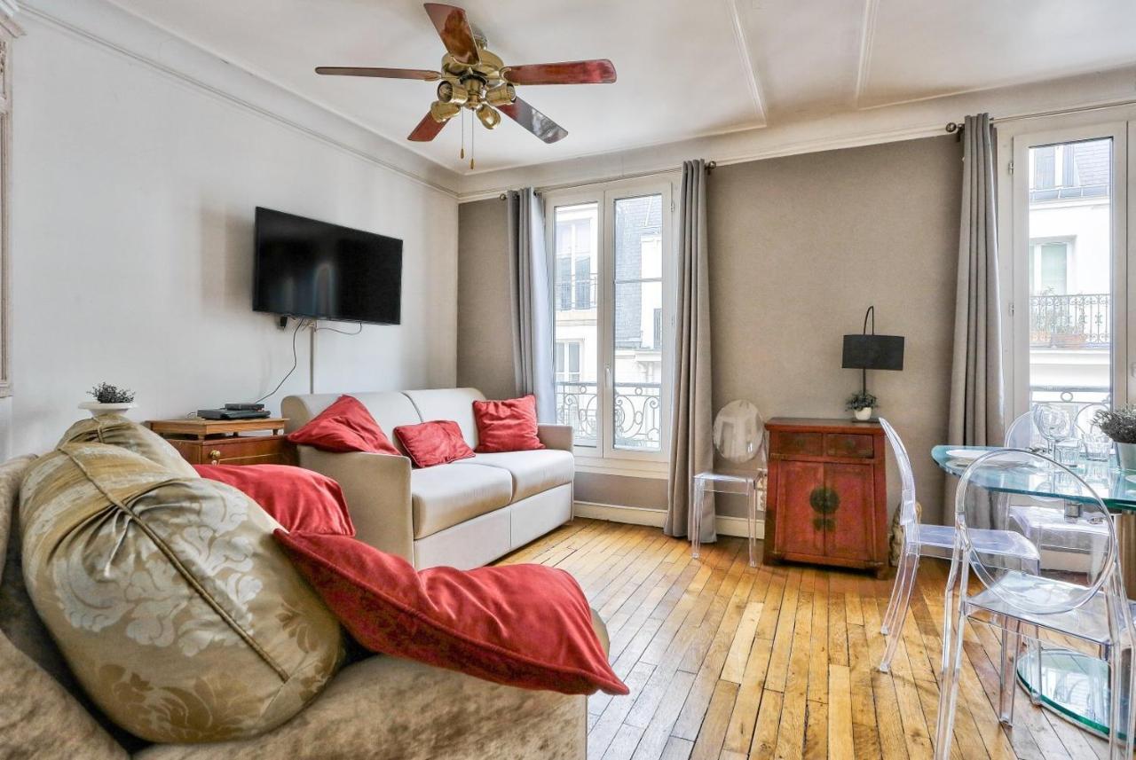 Appartement Quartier Arc De Triomphe 2 *